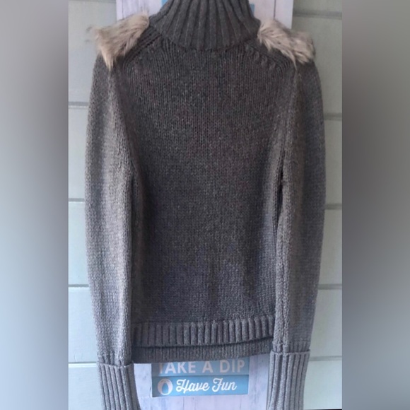 JUICY COUTURE y2K button up sweater coat or cardigan sweater wool & faux fur M - Picture 3 of 13